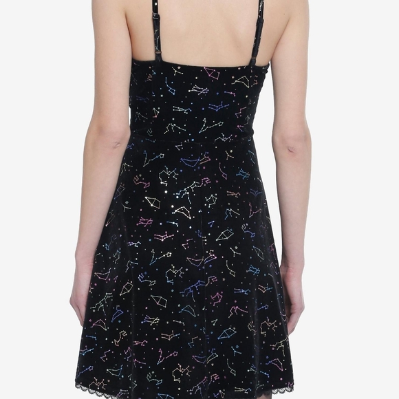 NWOT Hot Topic Cosmic Aura Rainbow Constellations Velvet Skater Dress-2x-READ - Picture 3 of 7